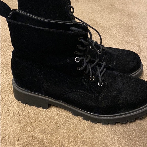H\u0026M | Shoes | Hm Velvet Boots | Poshmark